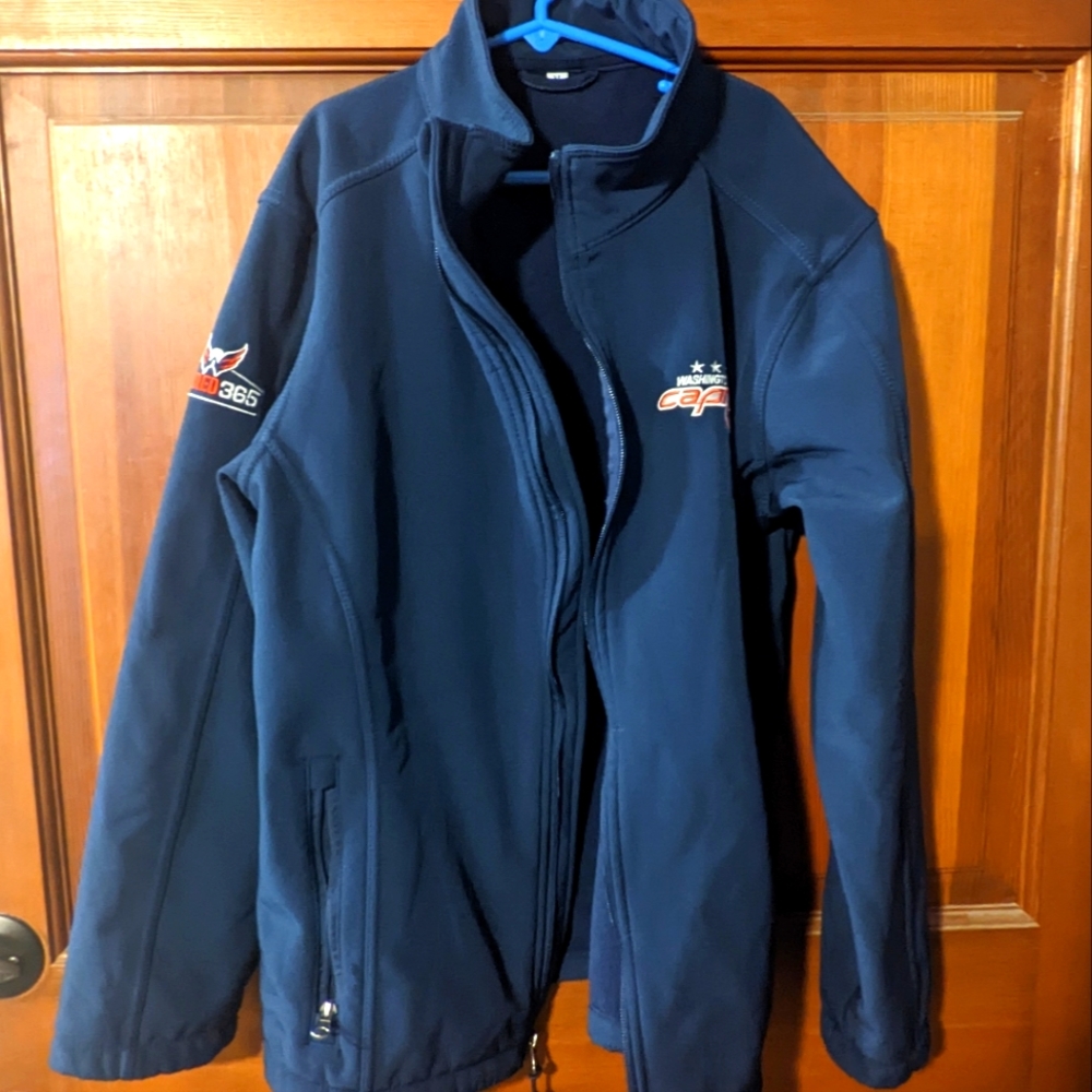Washington Capitals women's sports jacket